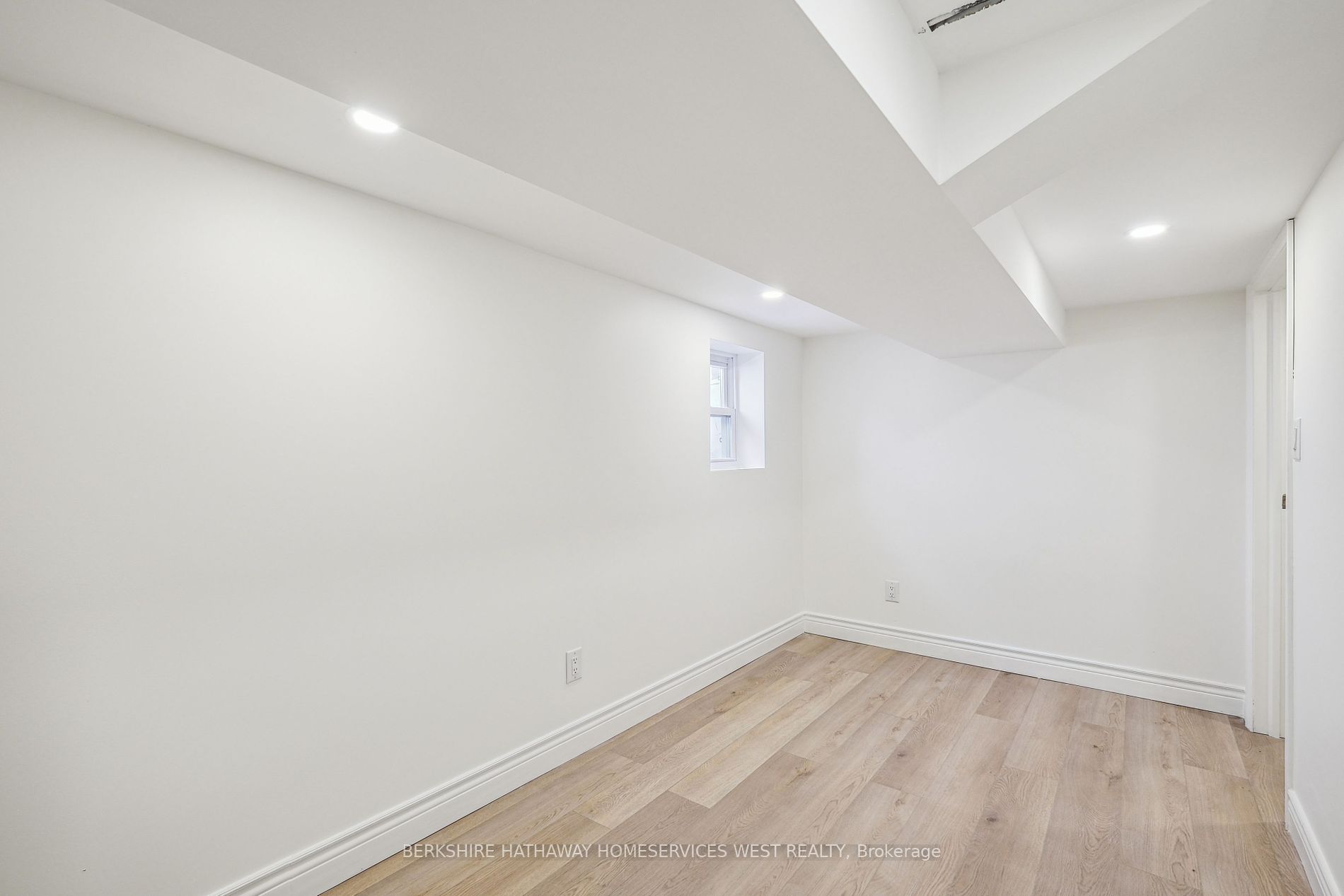 37 Collahie Street, #MAIN