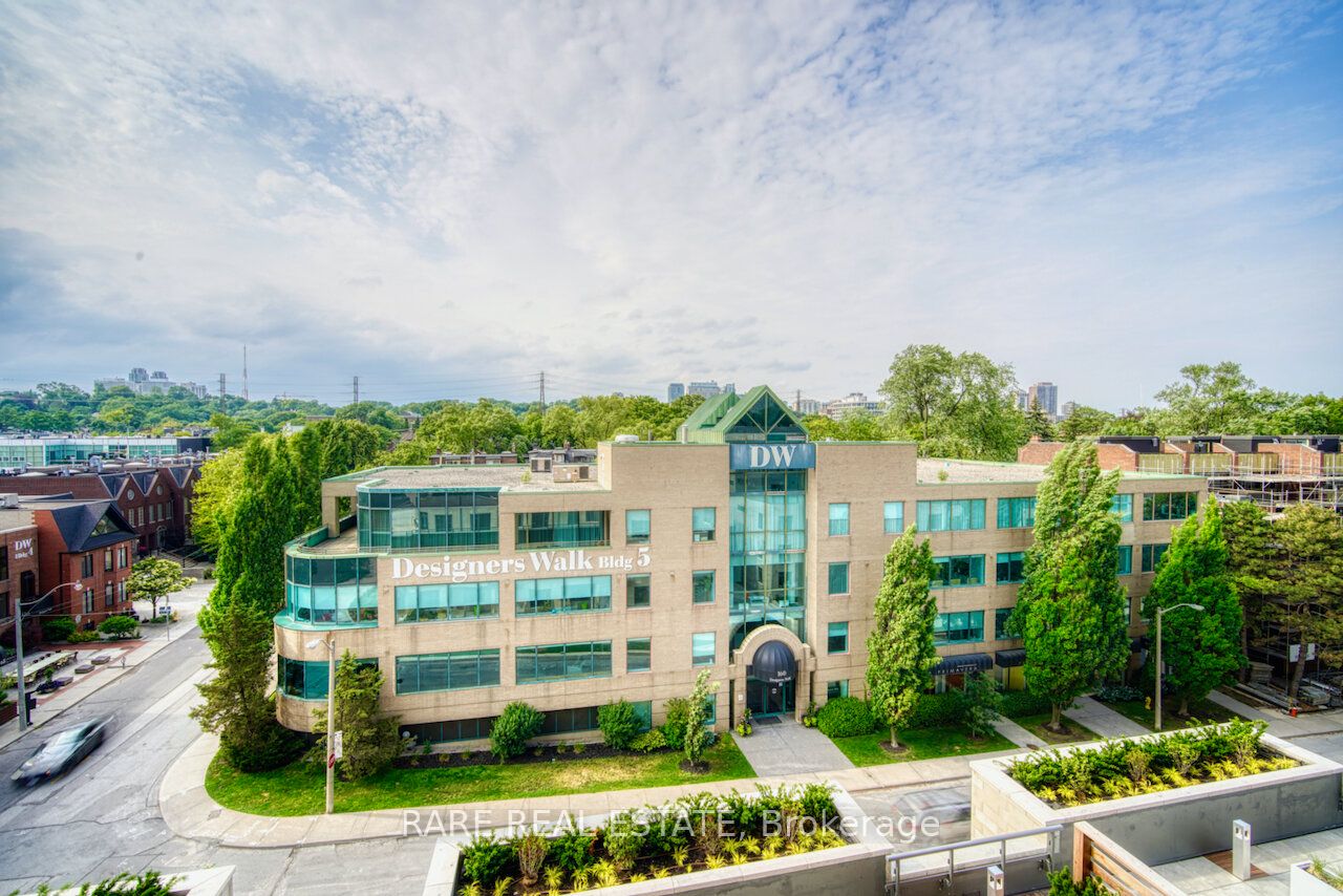 181 Bedford Rd, #403