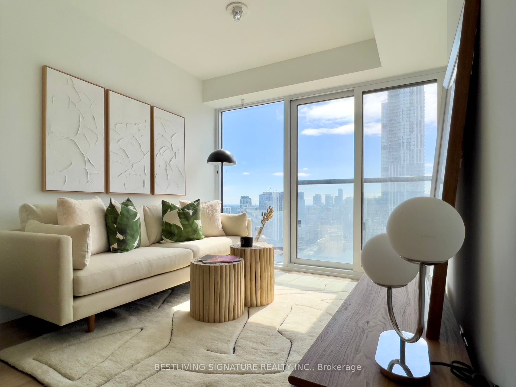 319 Jarvis Street #1802