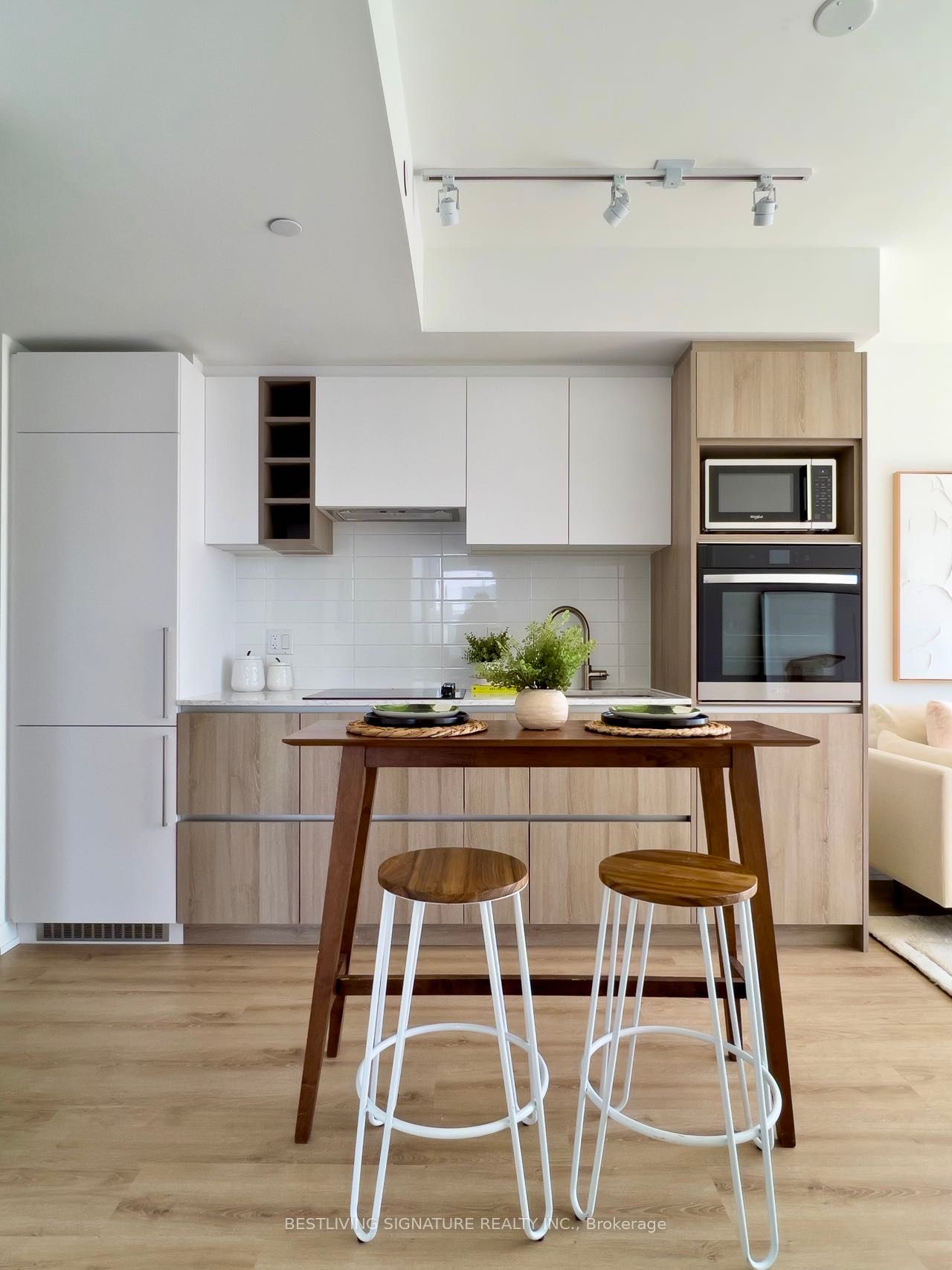 319 Jarvis Street #1802
