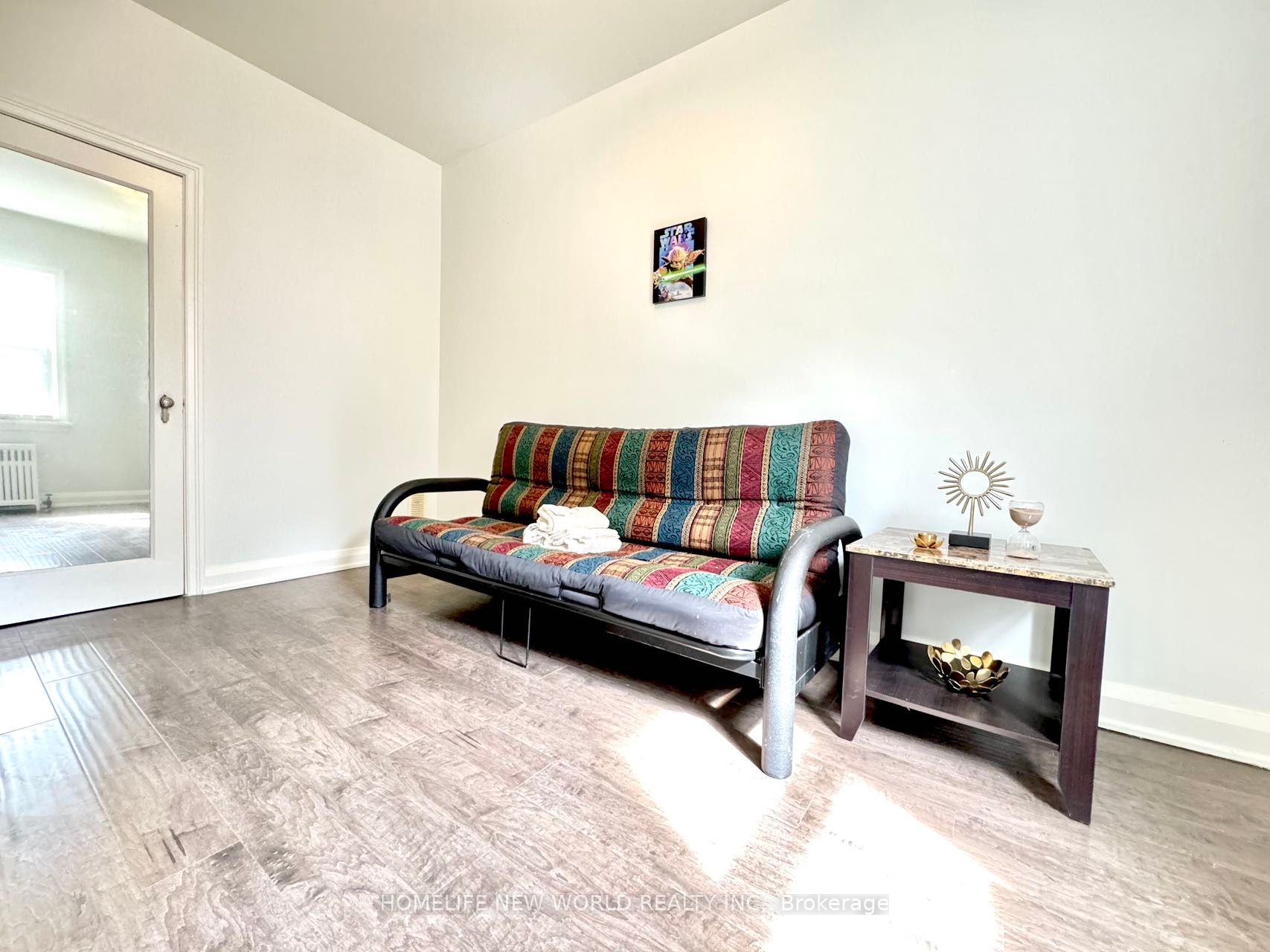 1563 Bathurst St