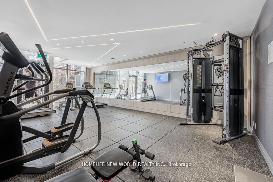 621 Sheppard Avenue E #250