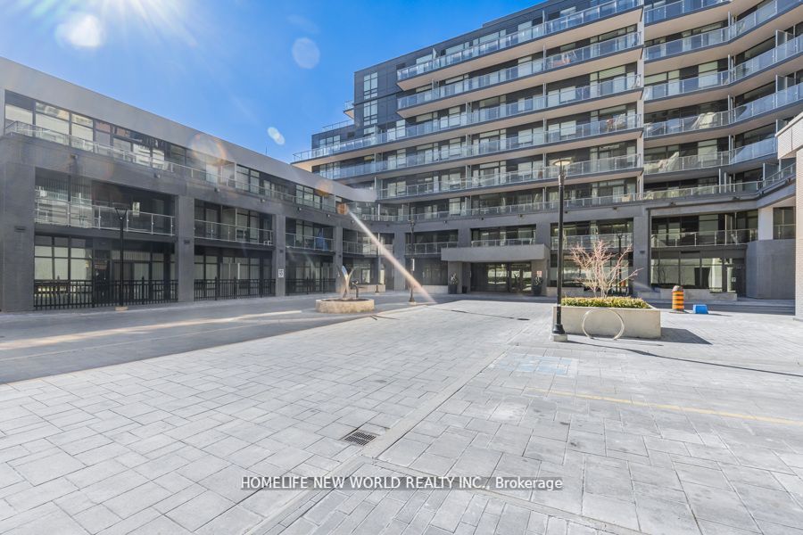 621 Sheppard Avenue E #250