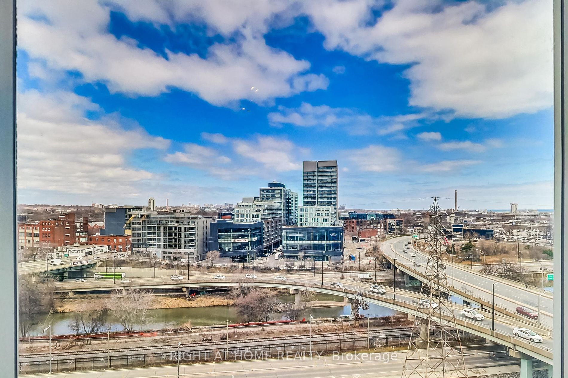 32 Trolley Cres, #1003