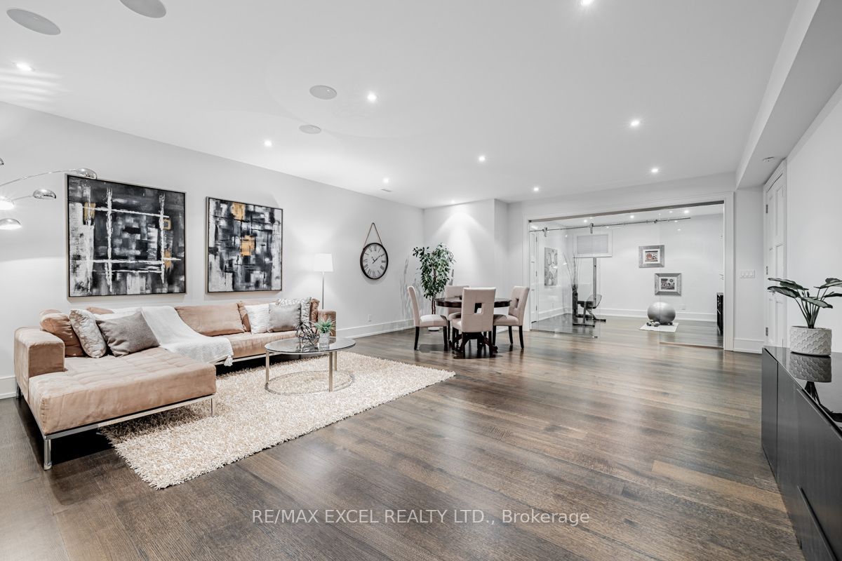 24 Forest Ridge Drive