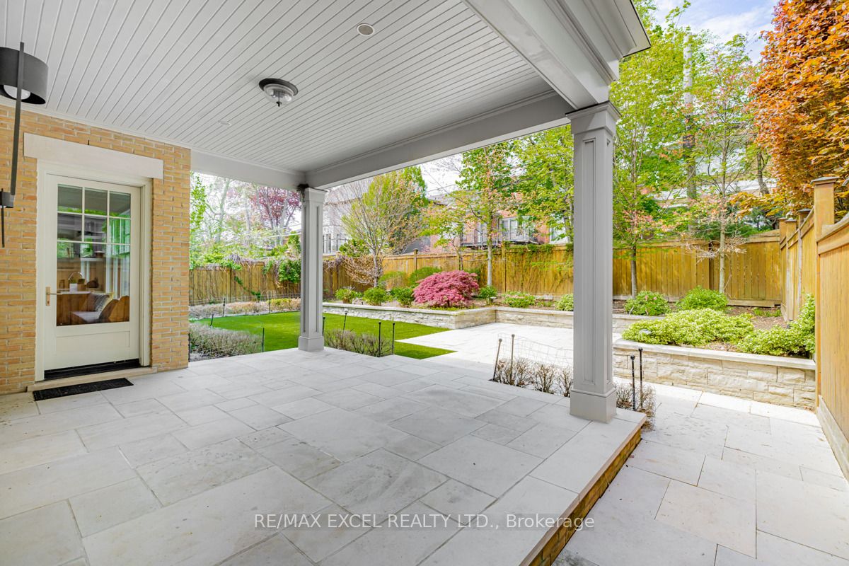 24 Forest Ridge Drive