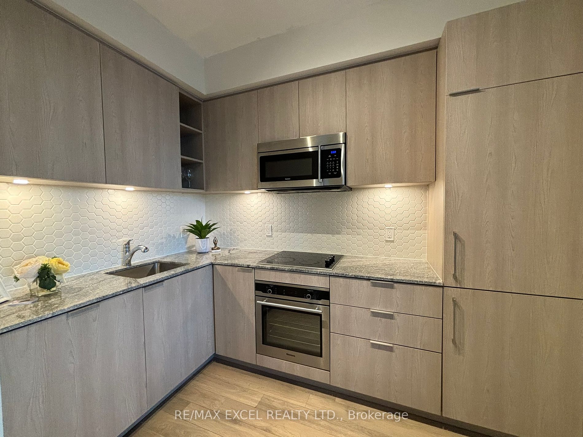 50 Ordnance St, #1708