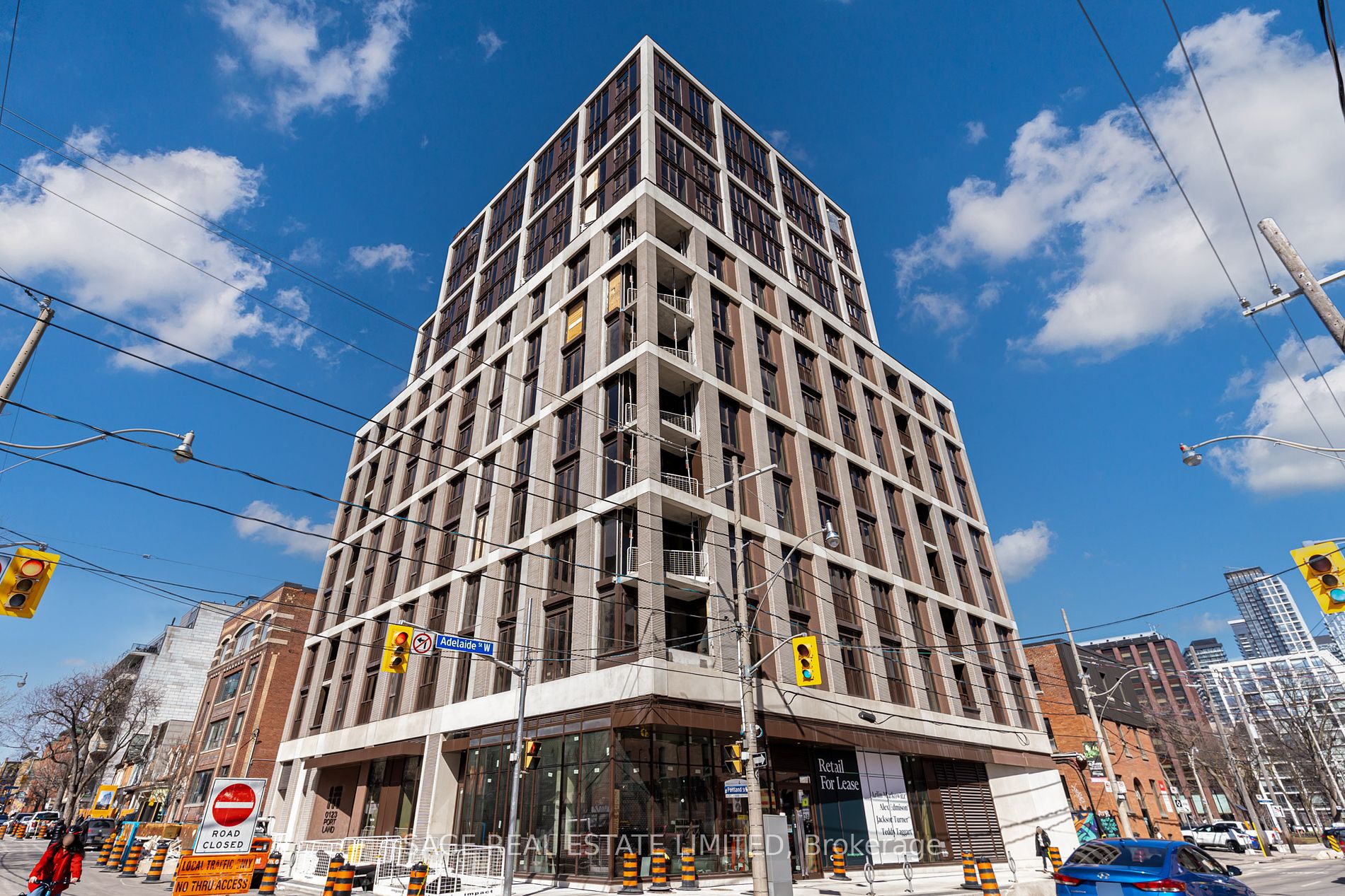 123 Portland St, #205