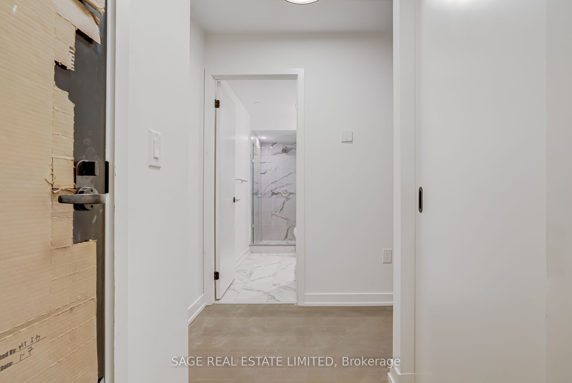 123 Portland St, #205