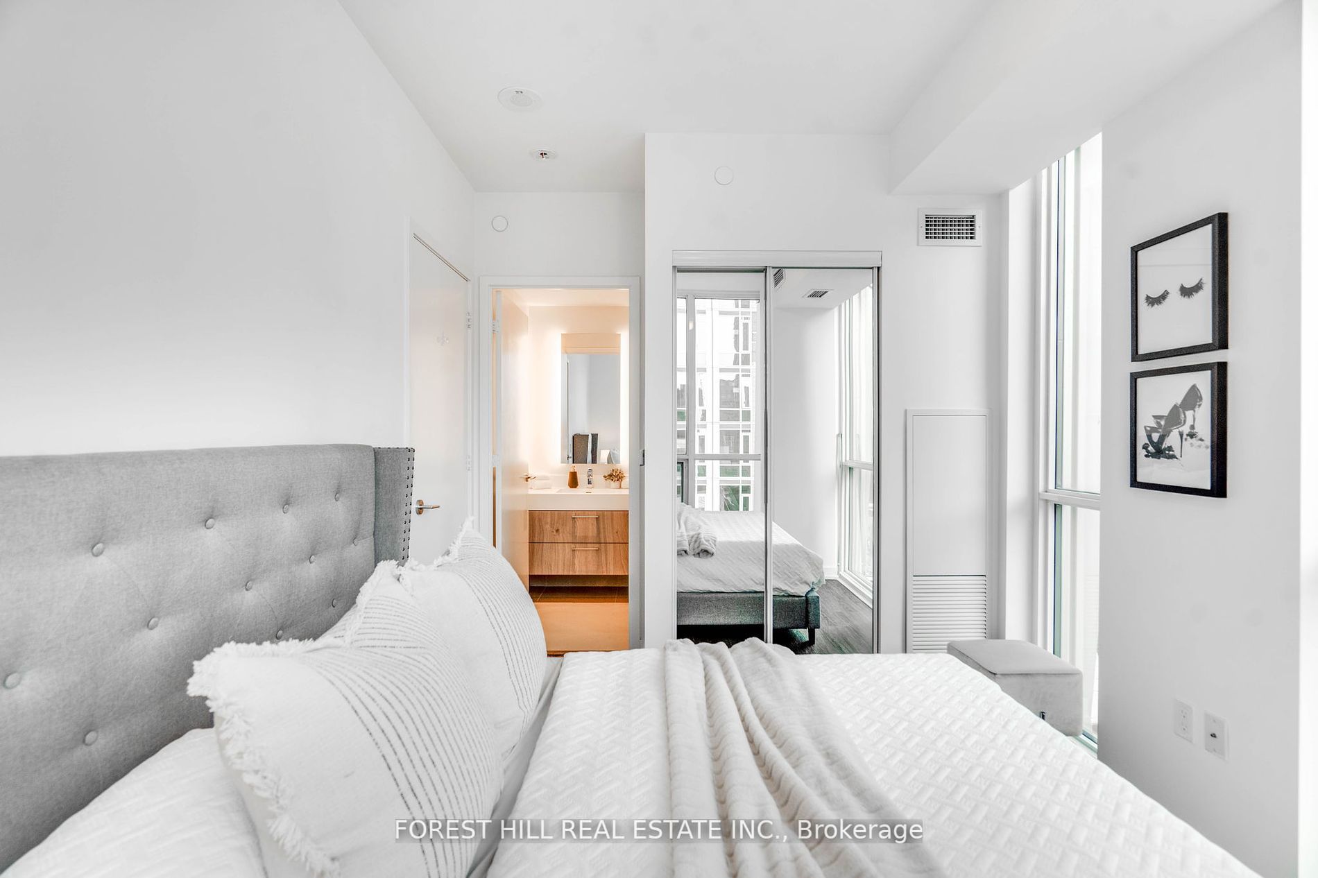 1 Yorkville Ave, #802