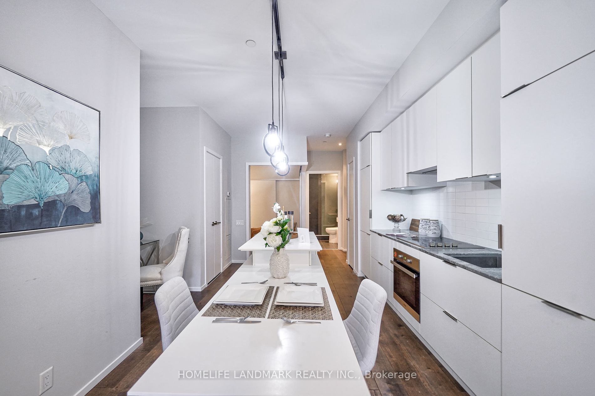 5 St Joseph St, #220