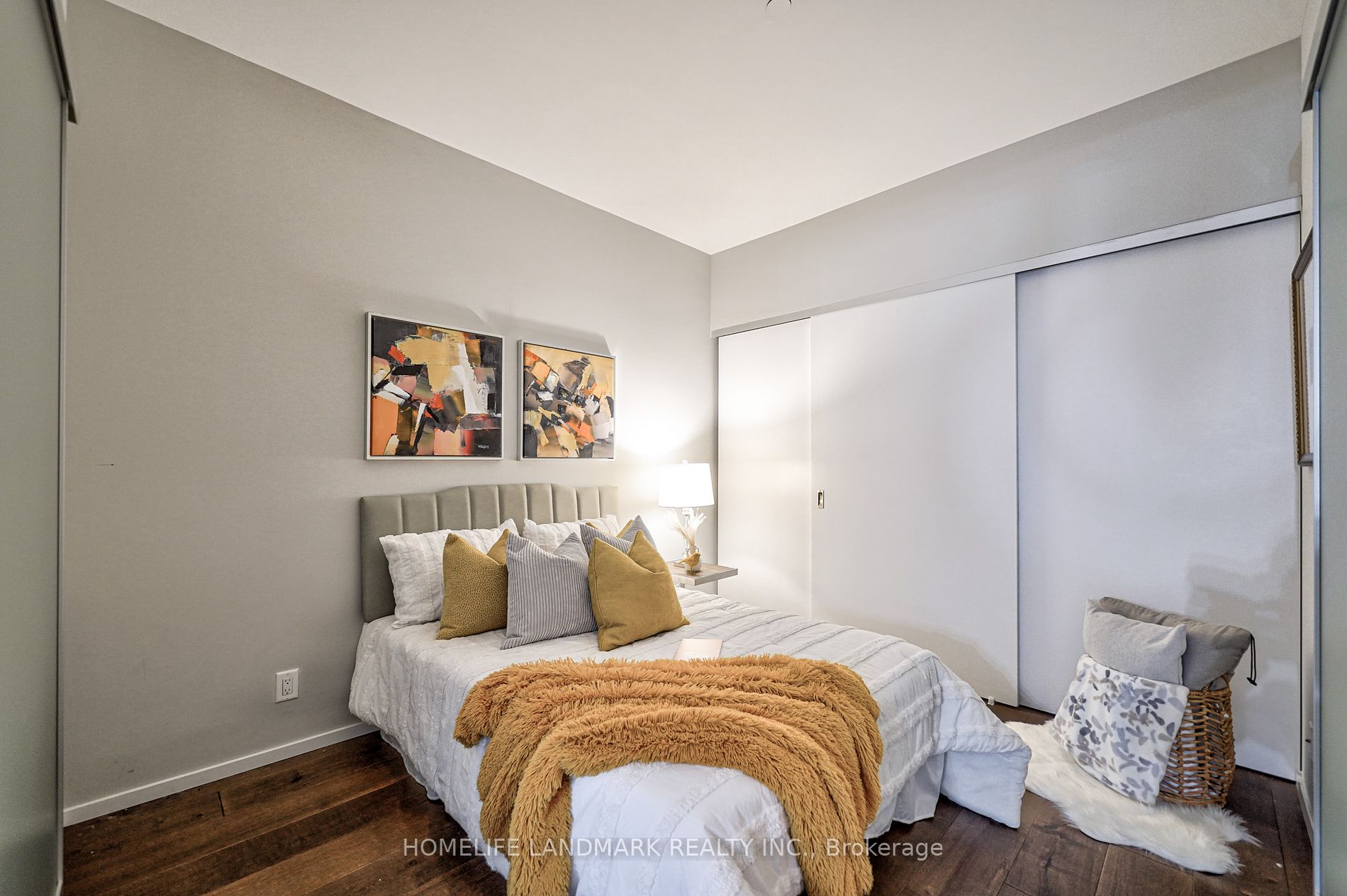 5 St Joseph St, #220