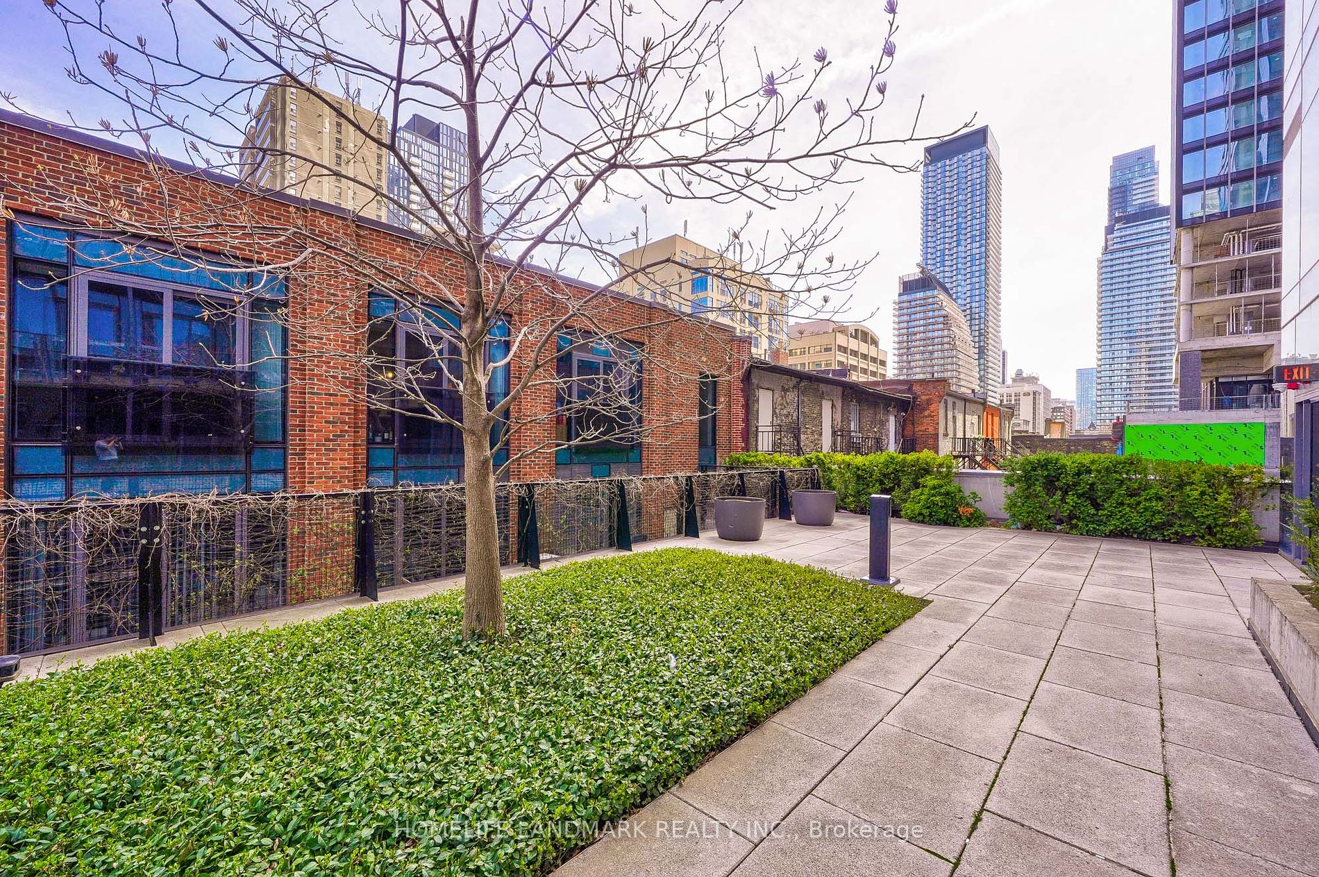 5 St Joseph St, #220