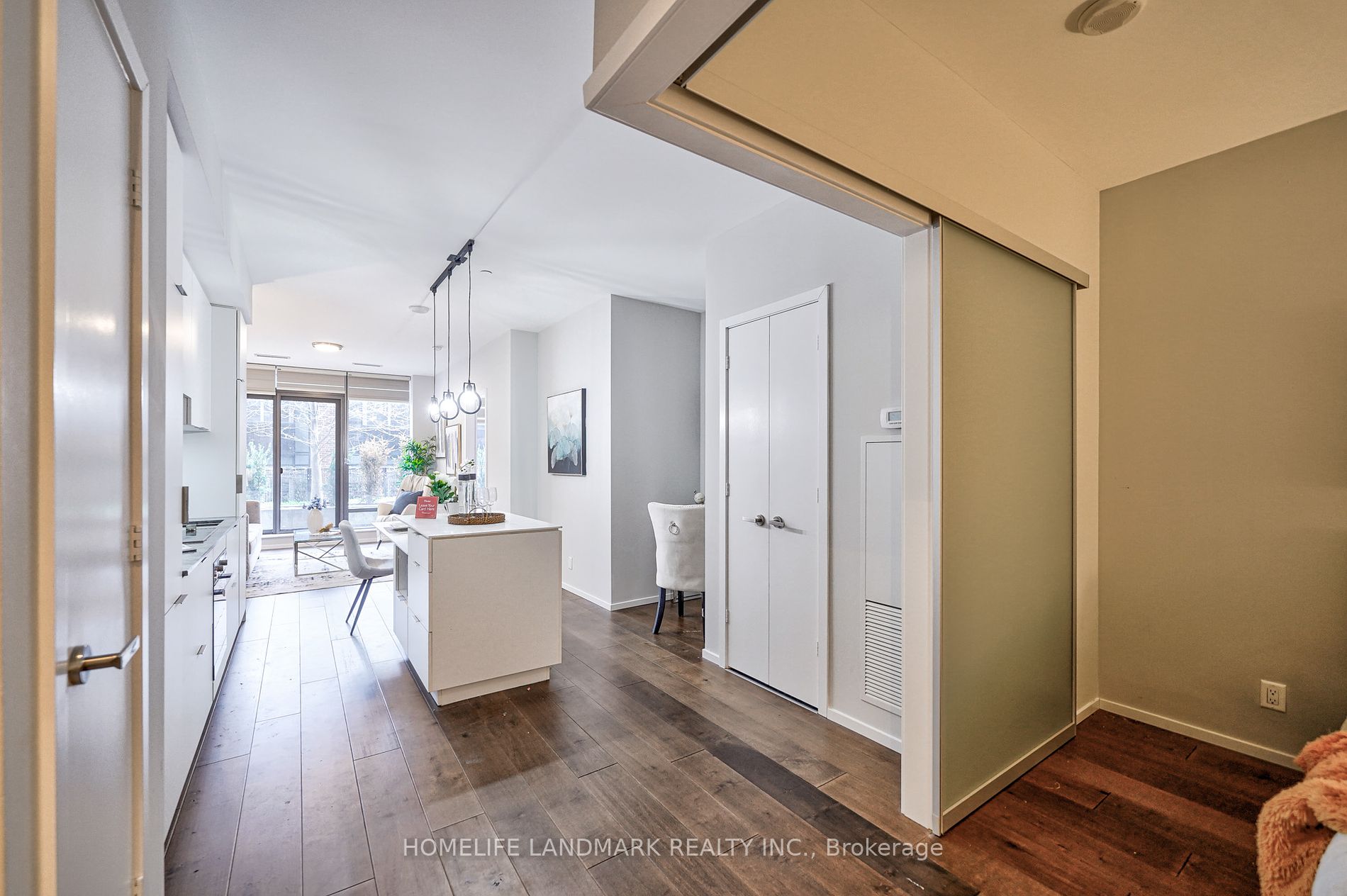 5 St Joseph St, #220