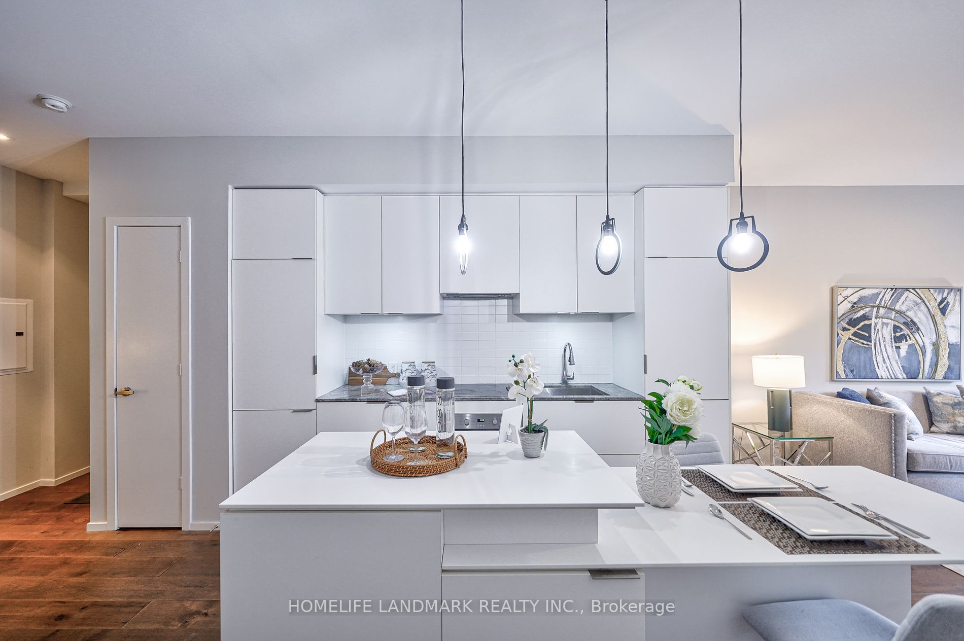 5 St Joseph St, #220