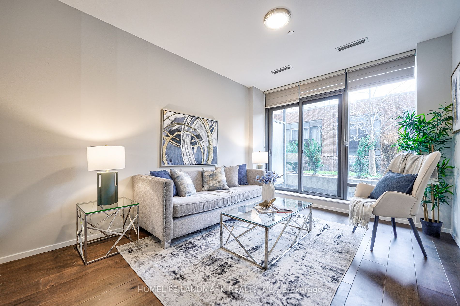 5 St Joseph St, #220