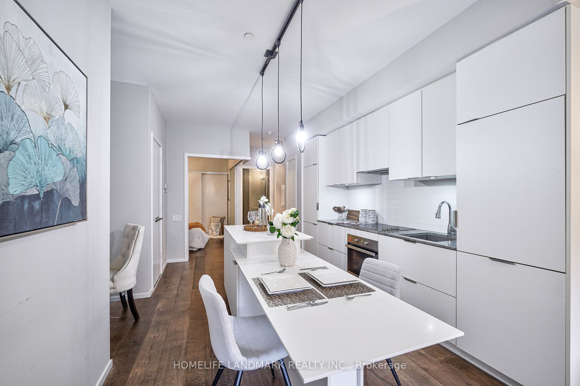 5 St Joseph St, #220