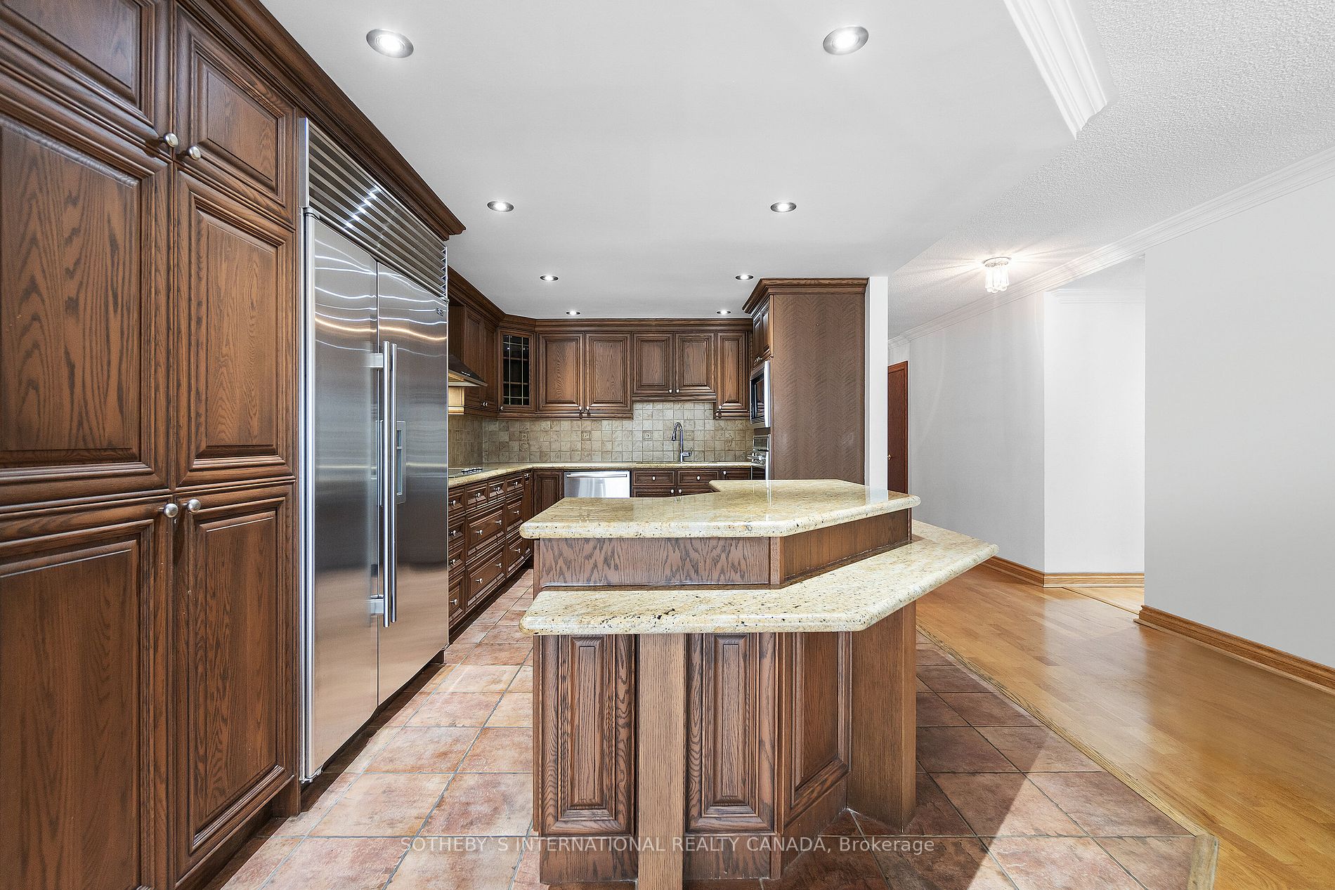 401 Queens Quay W, #512