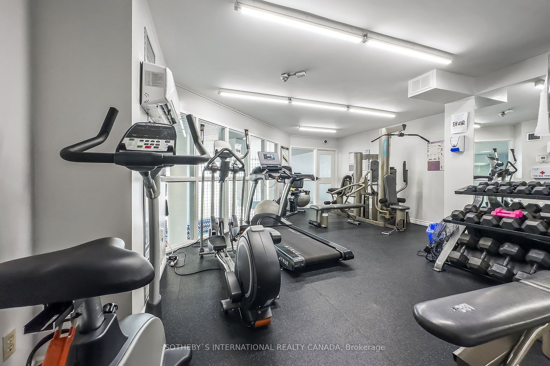 401 Queens Quay W, #512