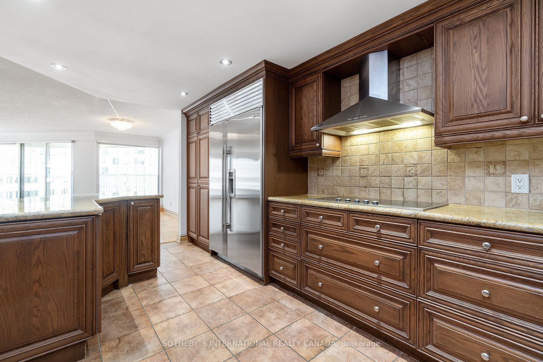 401 Queens Quay W, #512