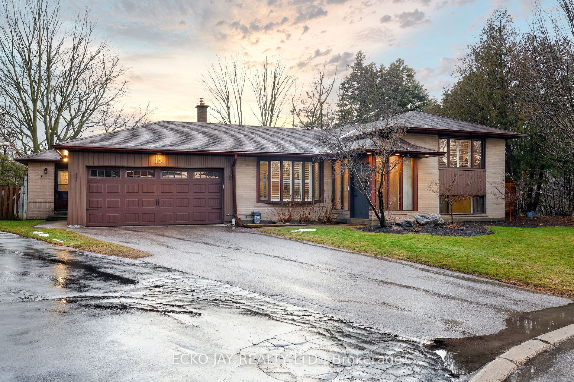 15 Tanburn Pl