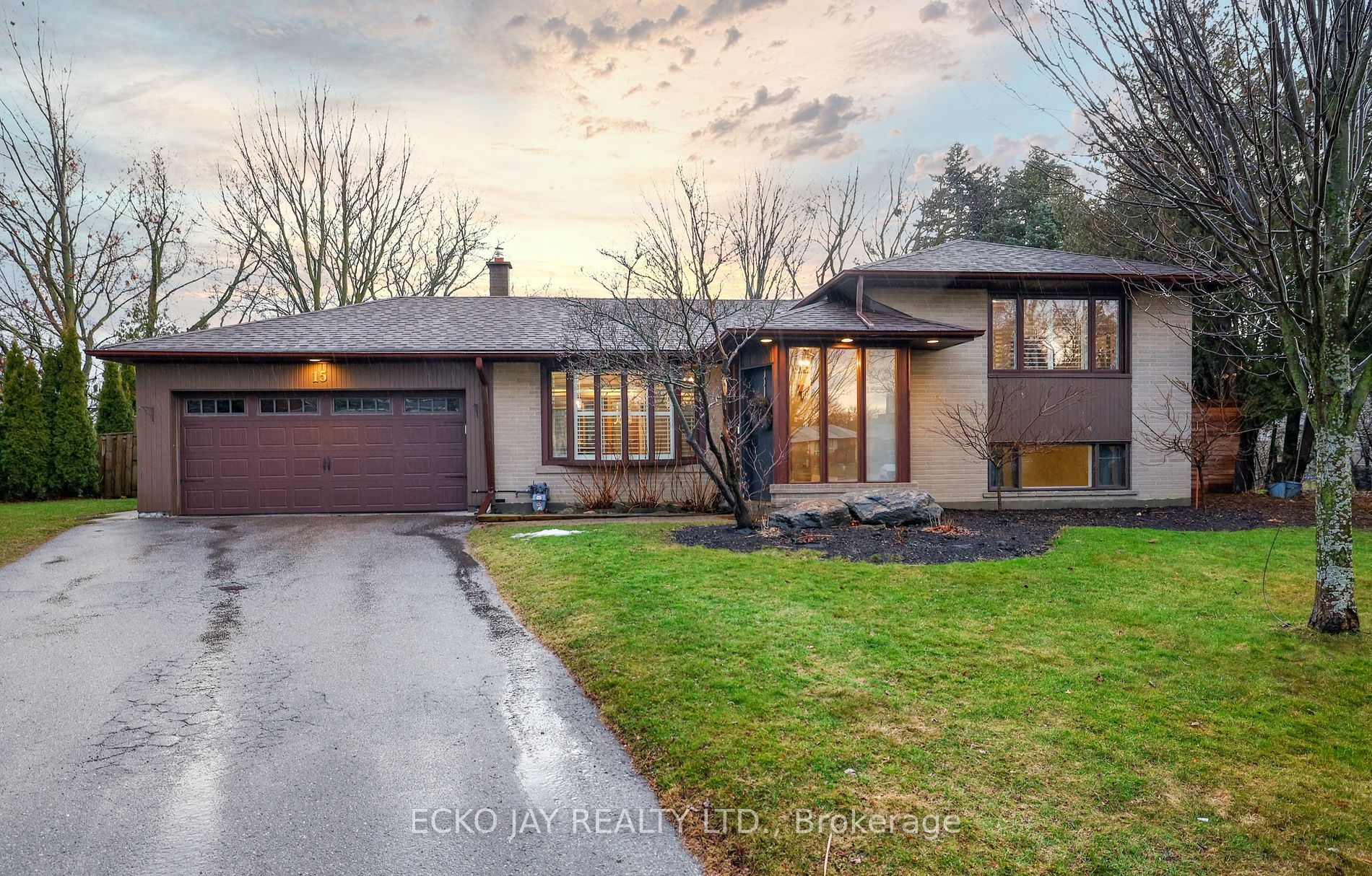 15 Tanburn Pl