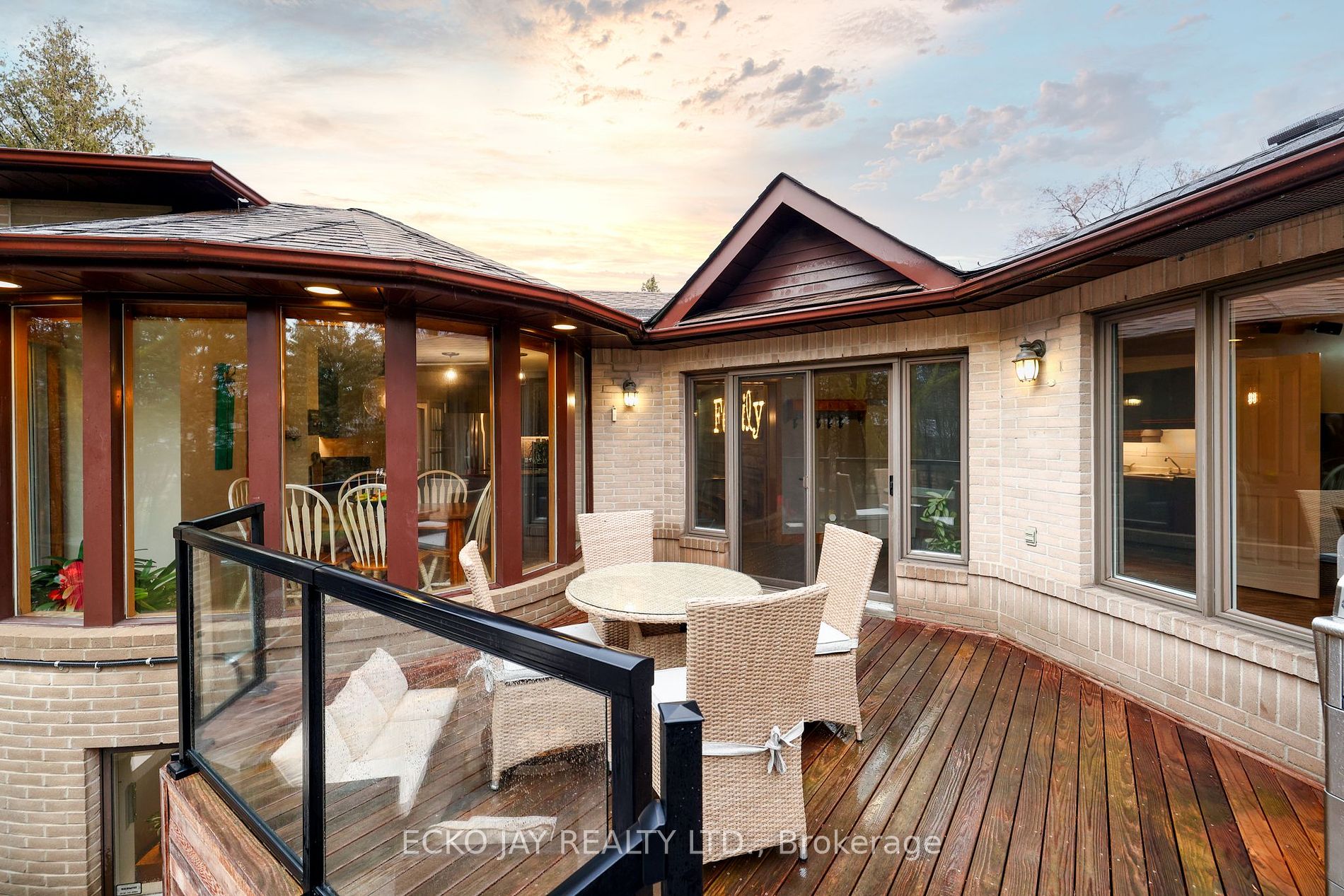 15 Tanburn Pl