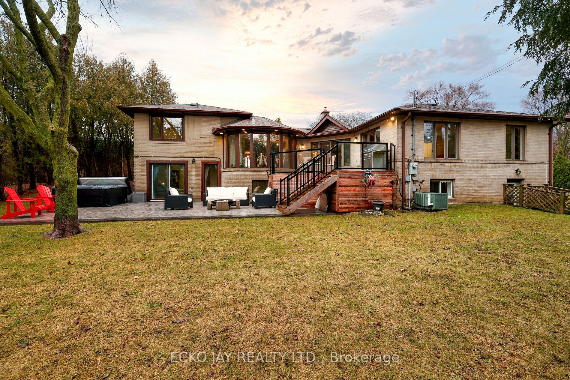 15 Tanburn Pl