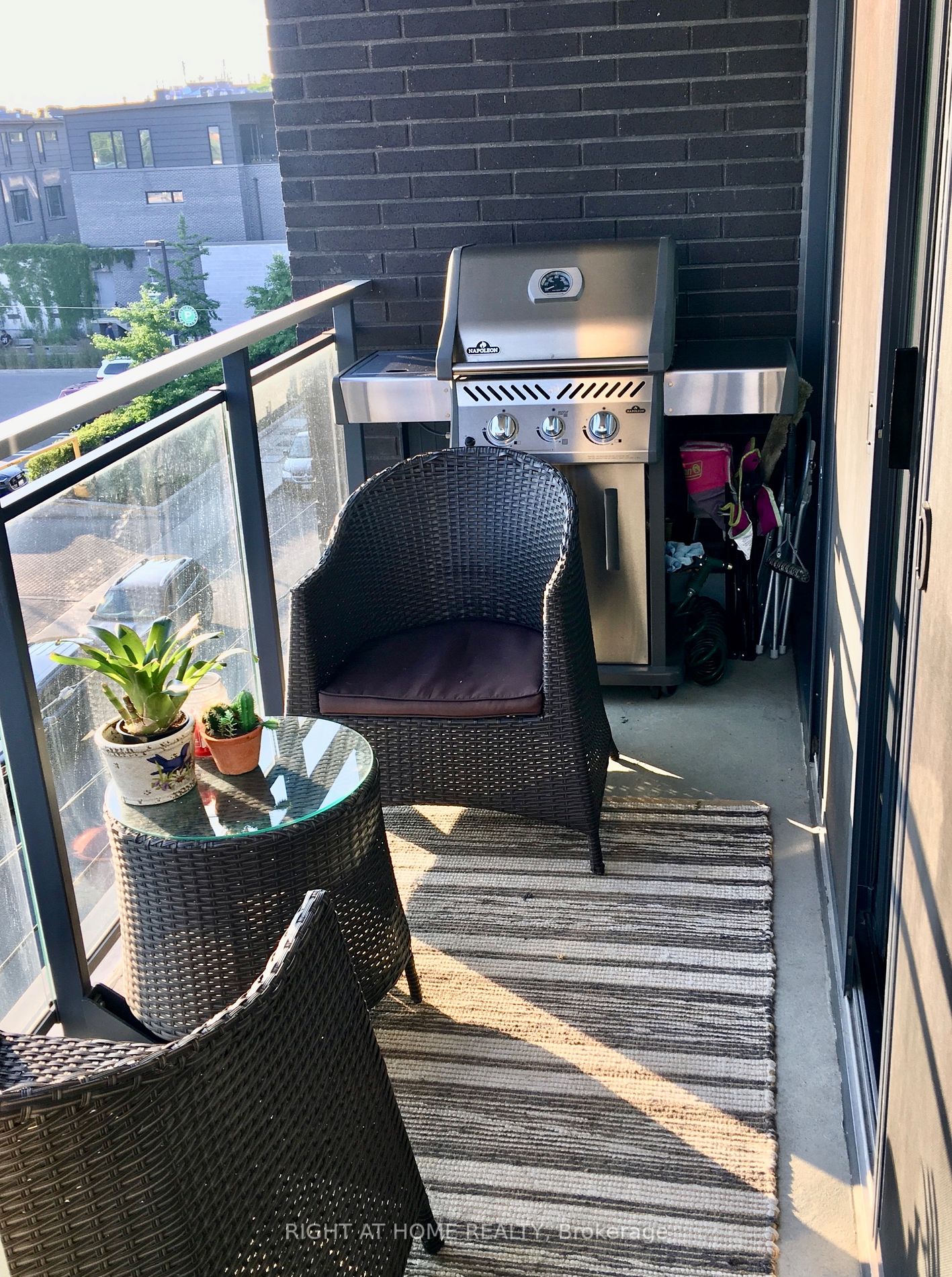 205 Manning Ave, #310