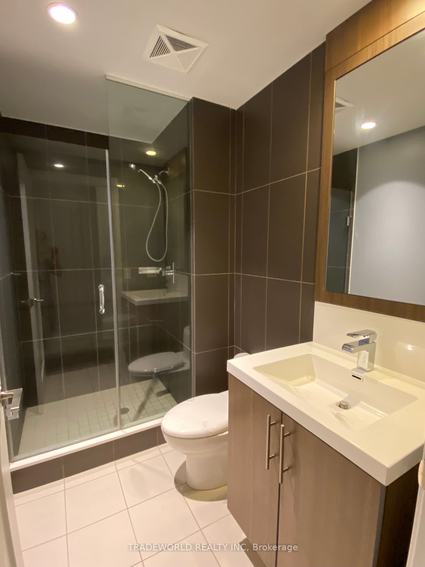 2 Anndale Dr, #3202