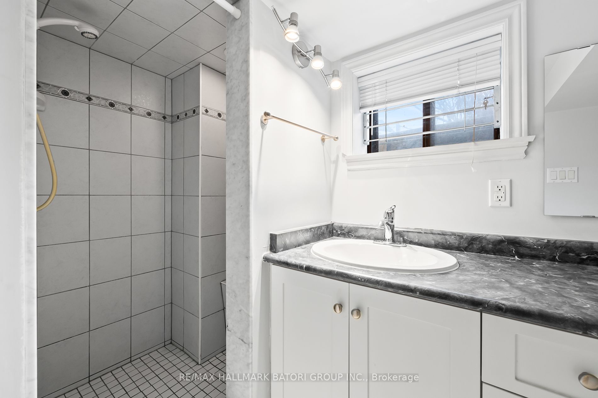 166 Old Orchard Grove