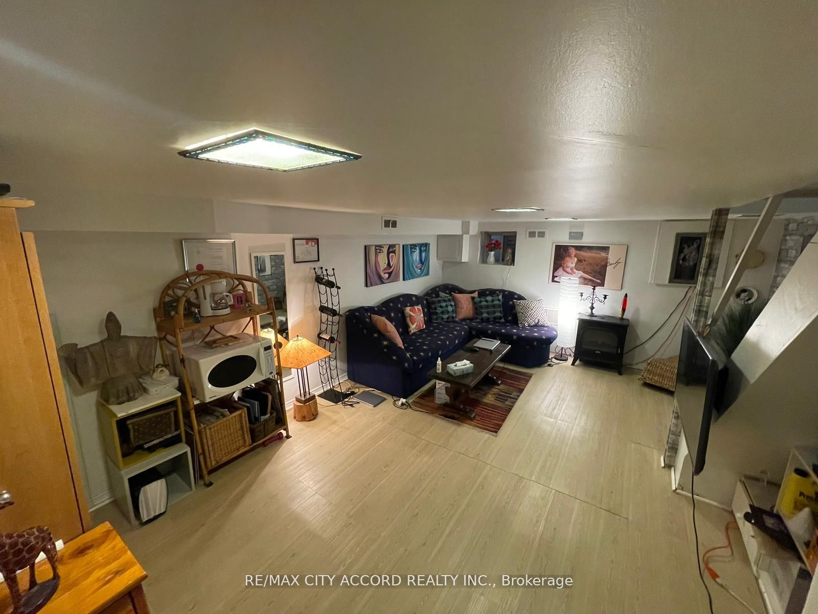 3 Khedive Ave