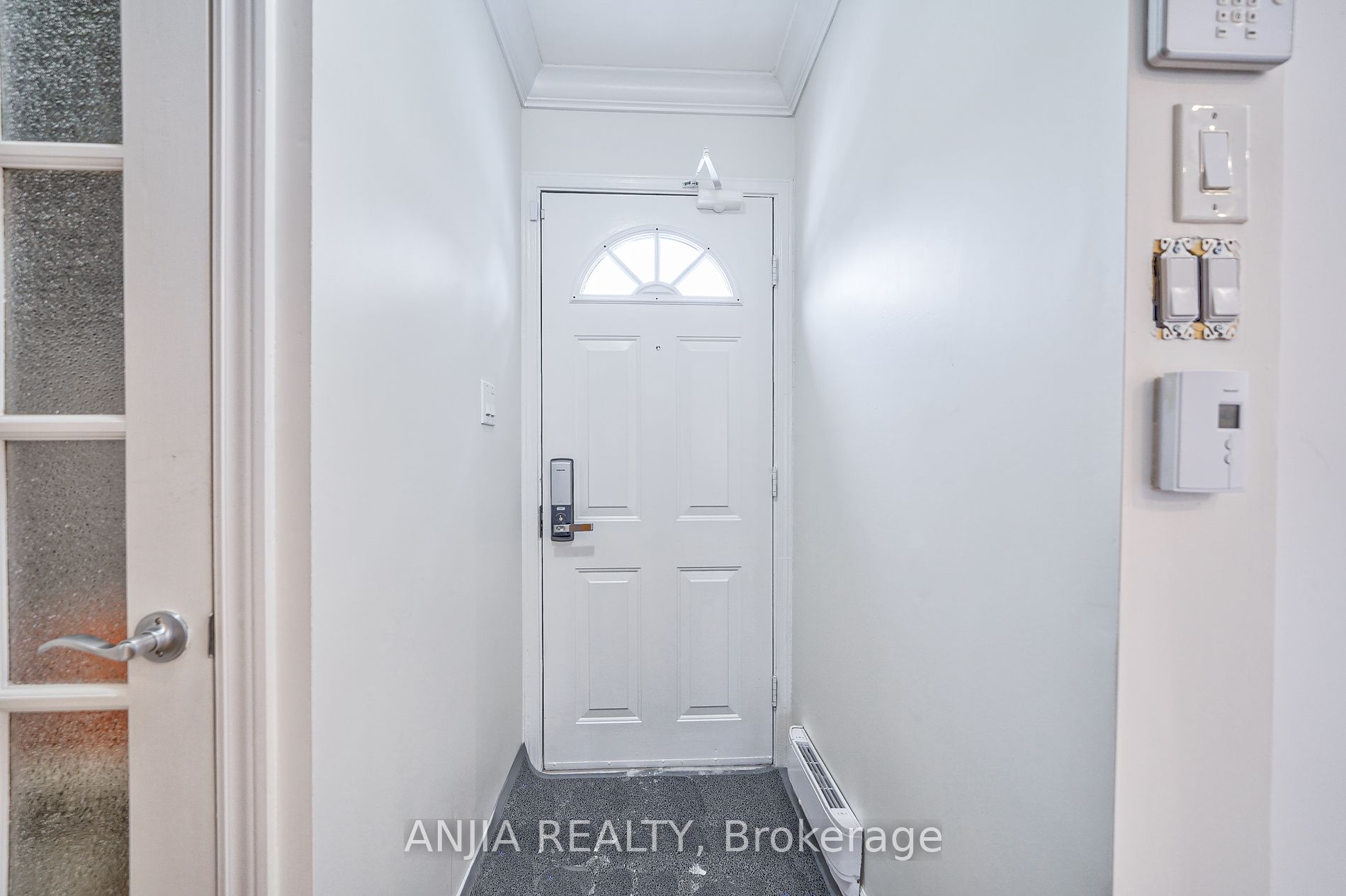 32 Thorny Vineway, #15