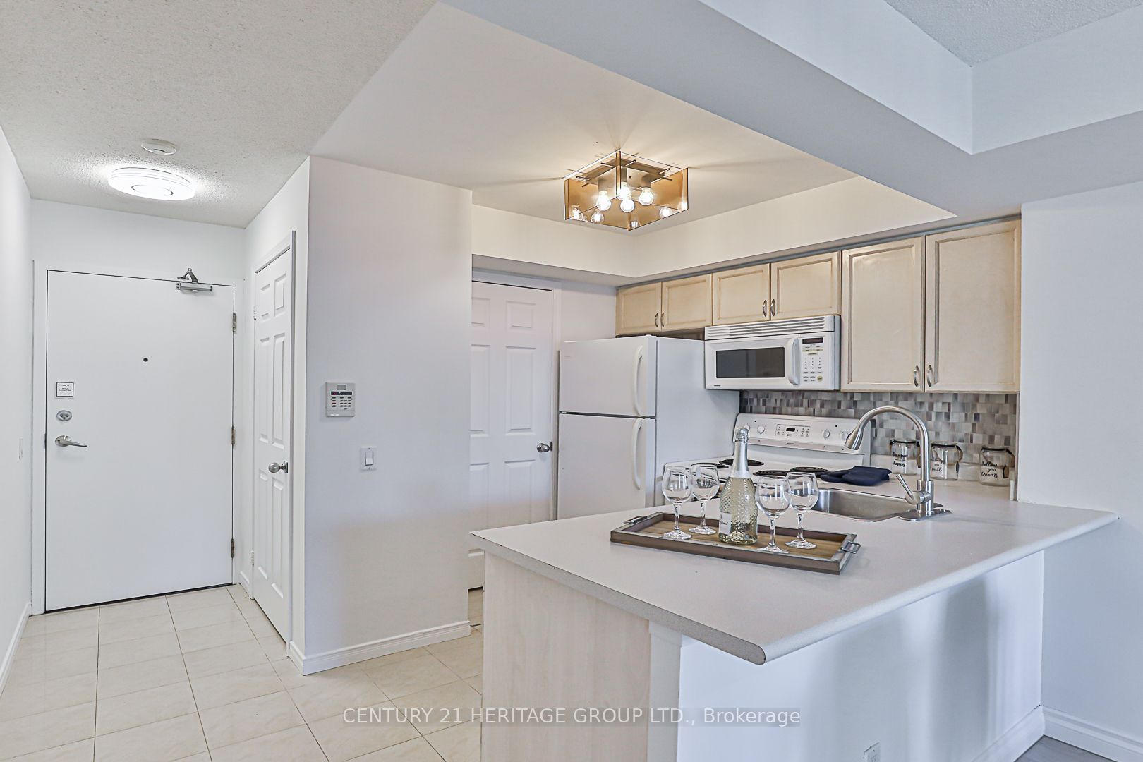 30 Harrison Garden Blvd, #701