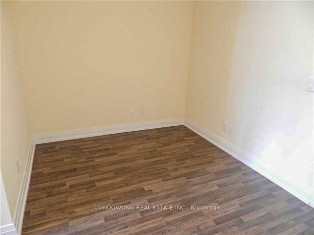 555 Wilson Avenue, #E1005