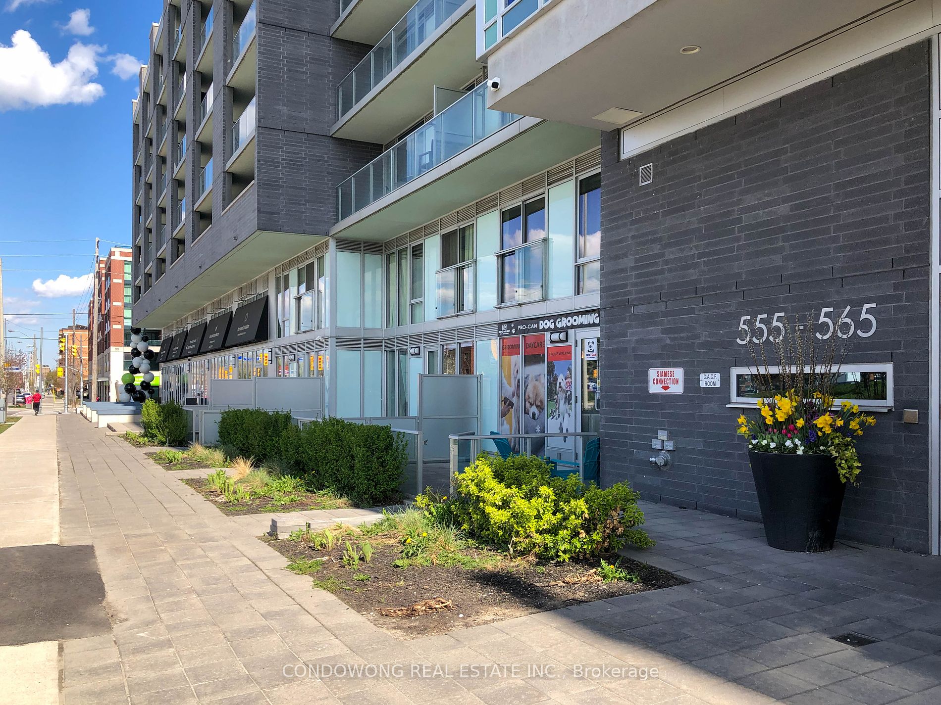 555 Wilson Avenue, #E1005