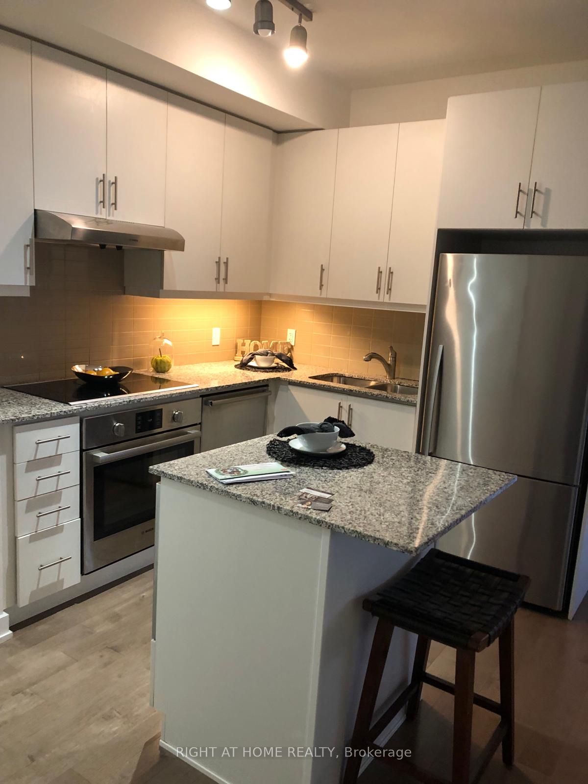 1 The Esplanade, #1108