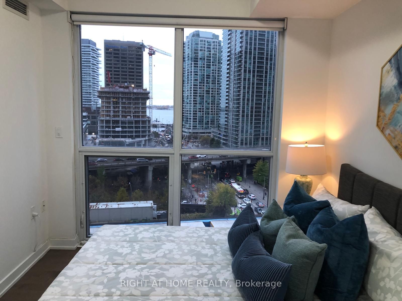 1 The Esplanade, #1108