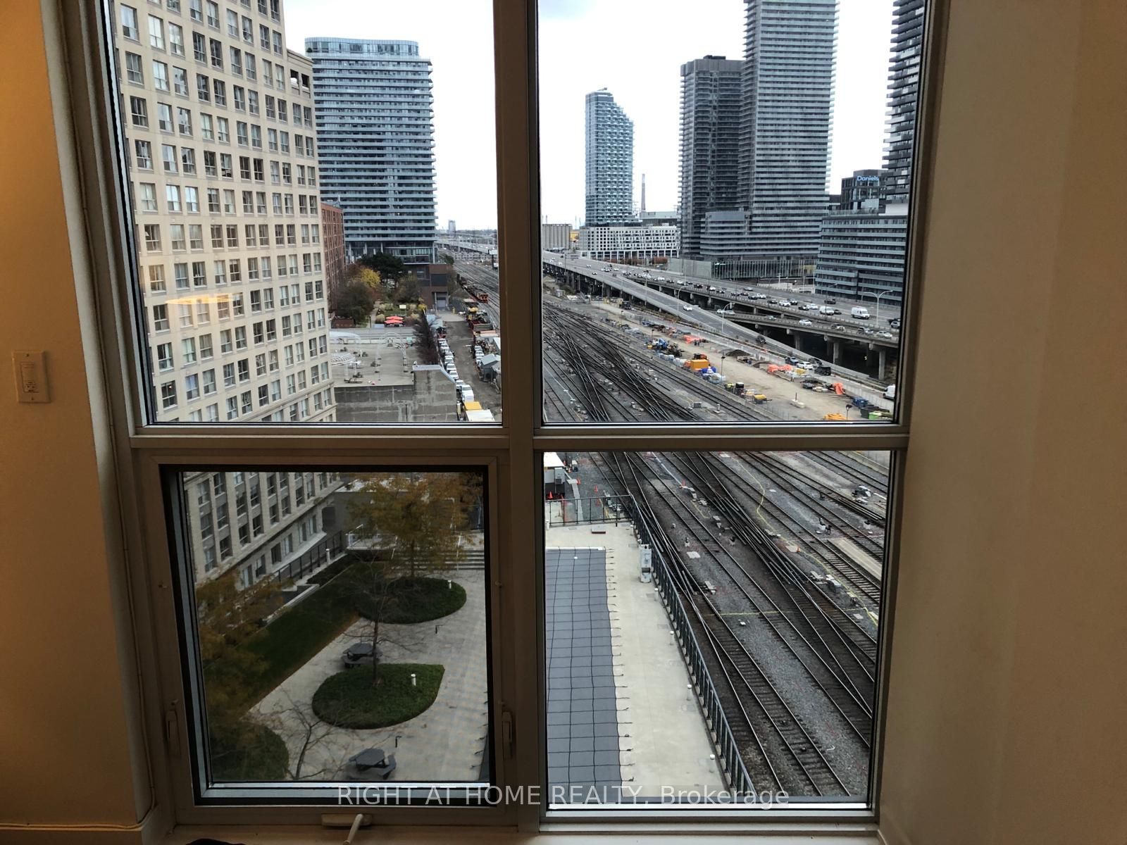 1 The Esplanade, #1108