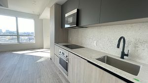 108 Peter Street #2011