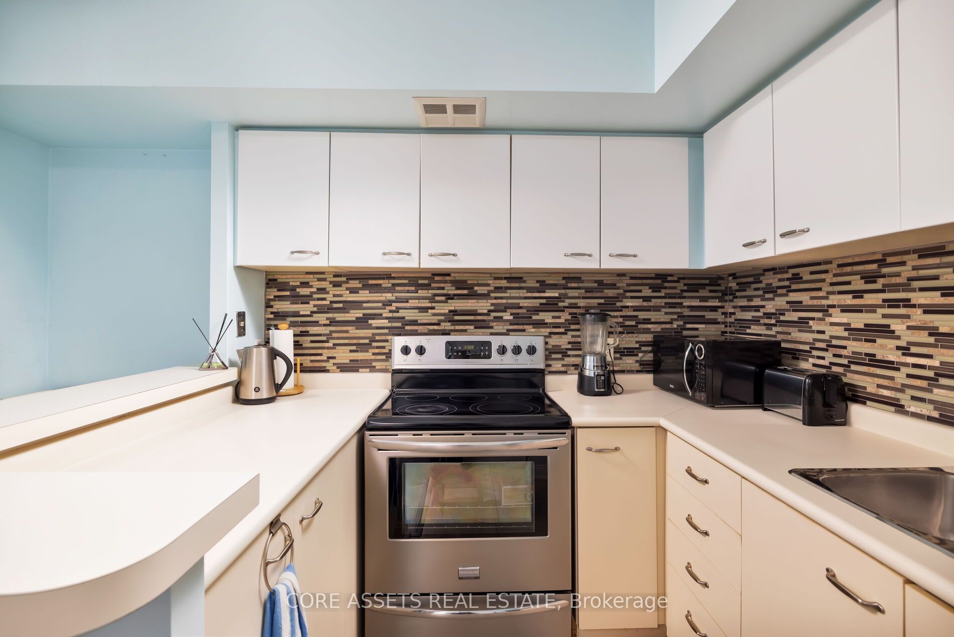 25 The Esplanade, #1706