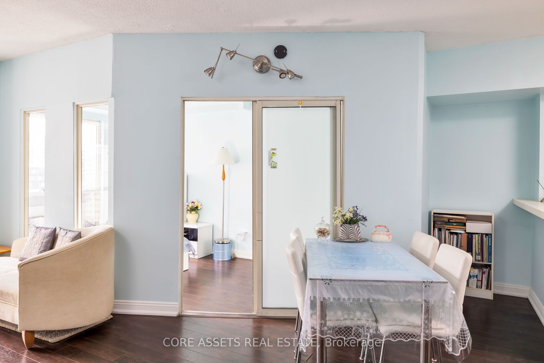 25 The Esplanade, #1706