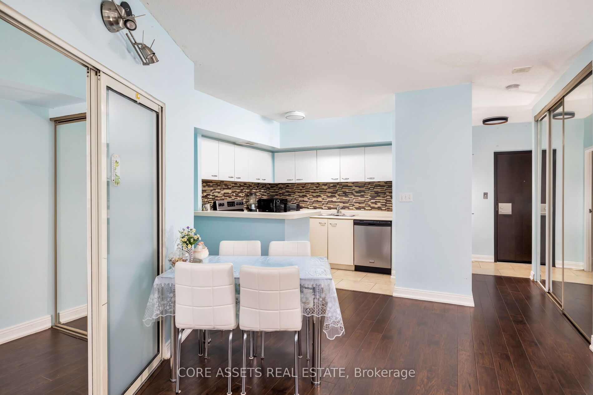 25 The Esplanade, #1706