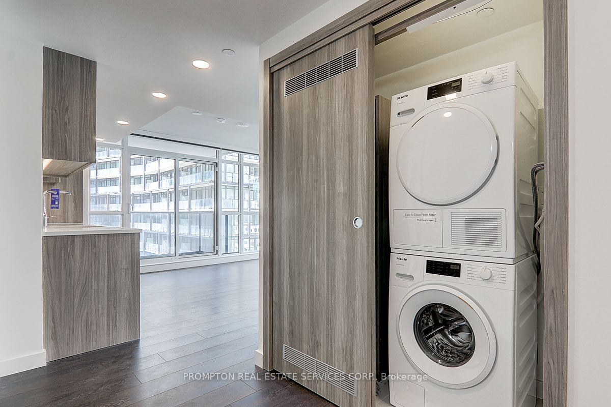 38 Widmer St, #1511