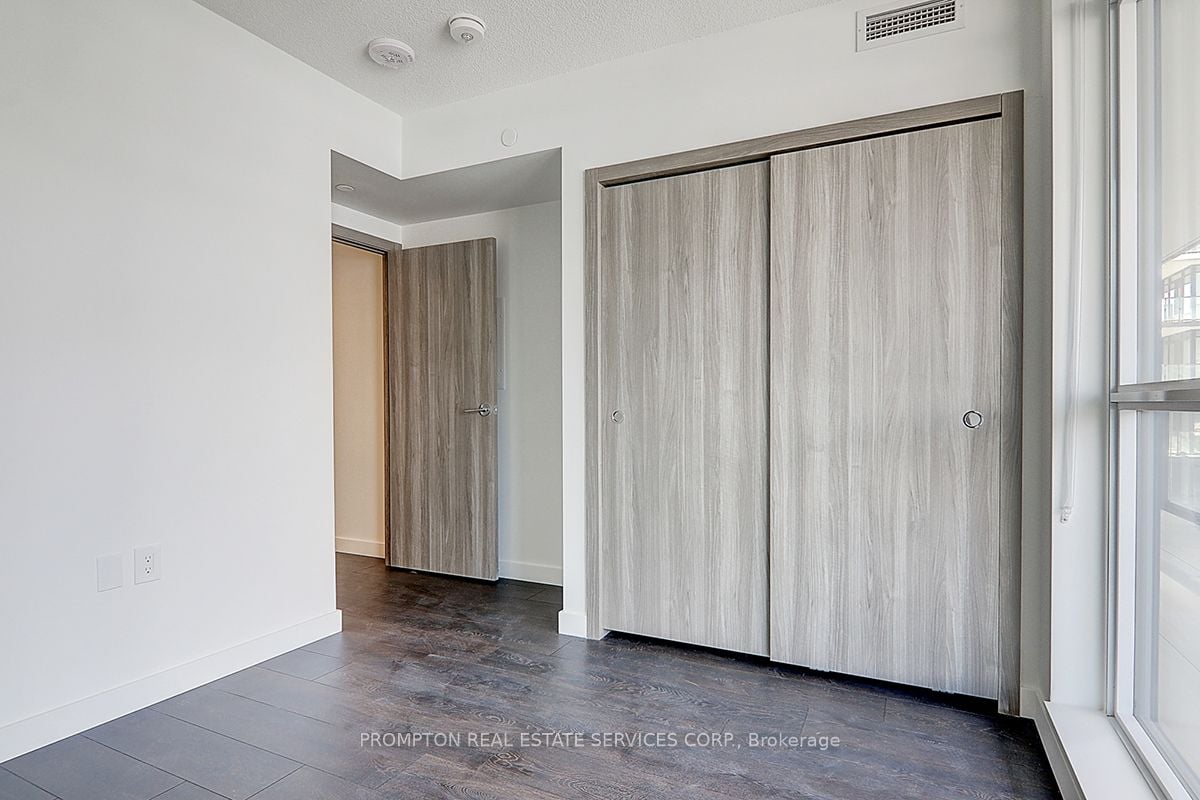 38 Widmer St, #1511