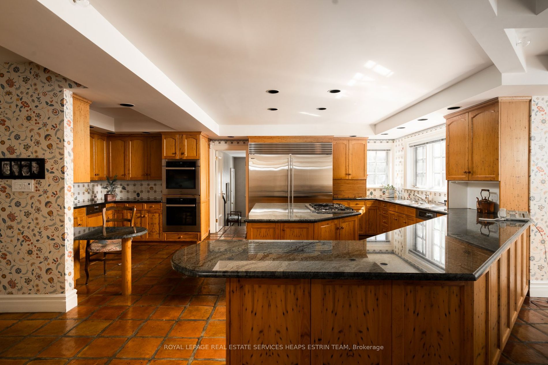 23 Dewbourne Ave