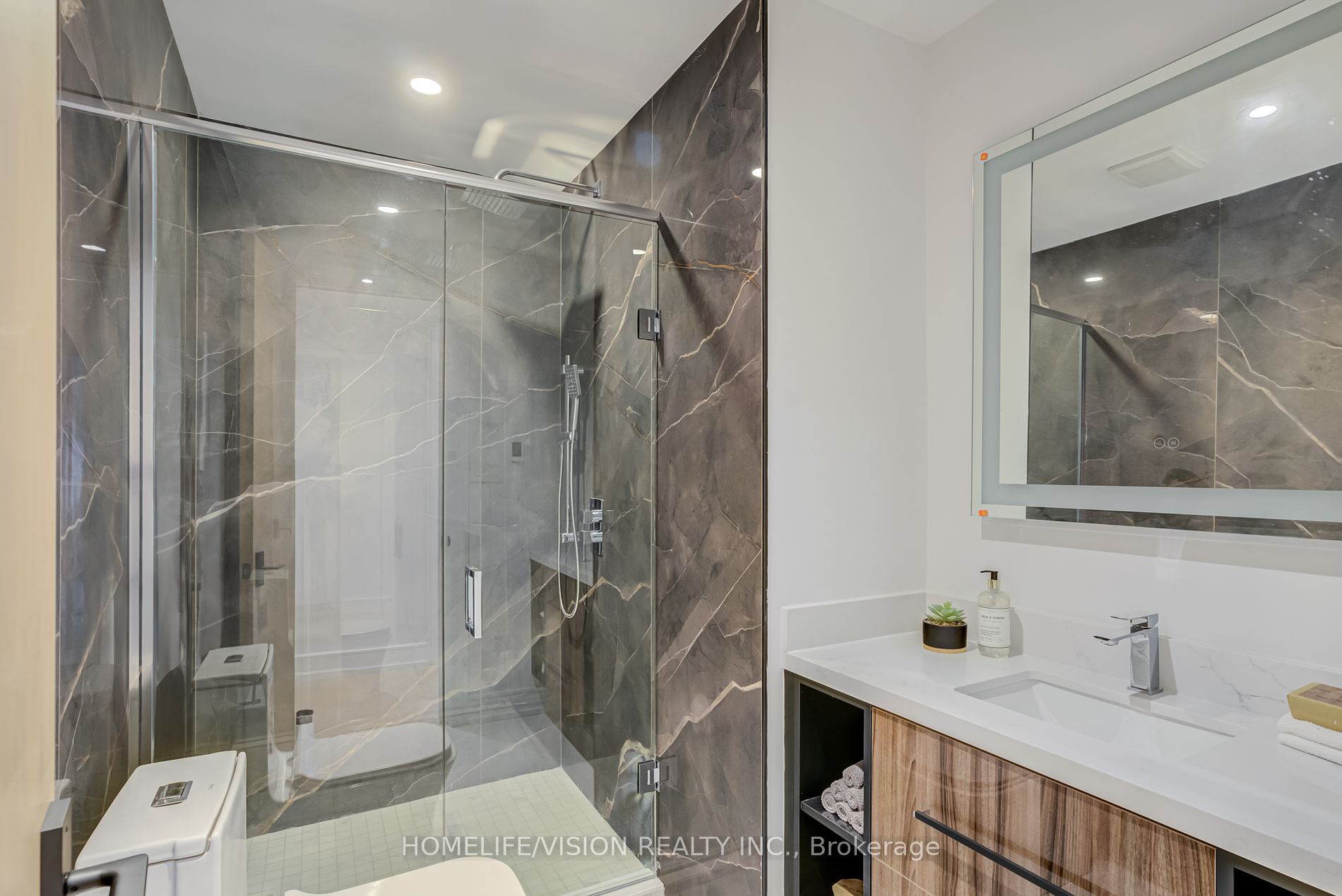 29 Parmbelle Cres