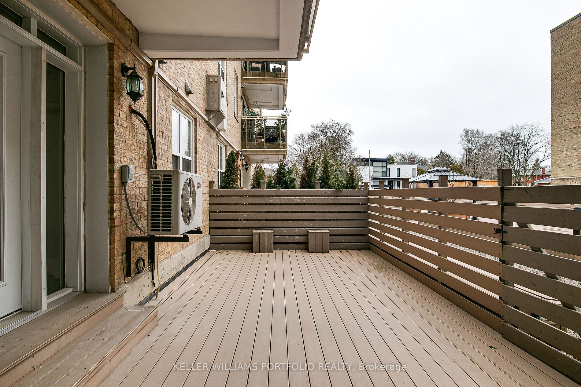 2603 Bathurst St, #108