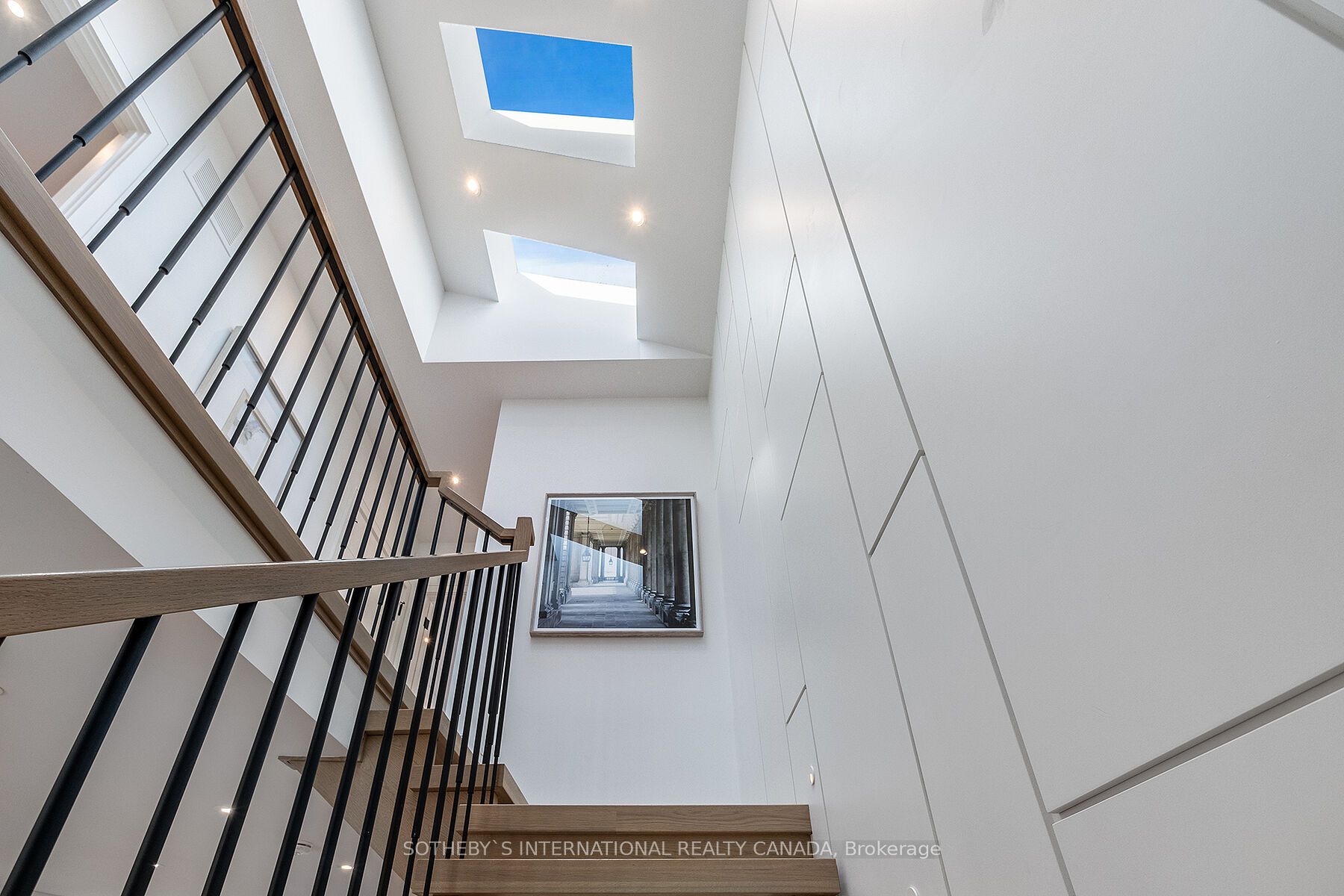 272 Cranbrooke Avenue