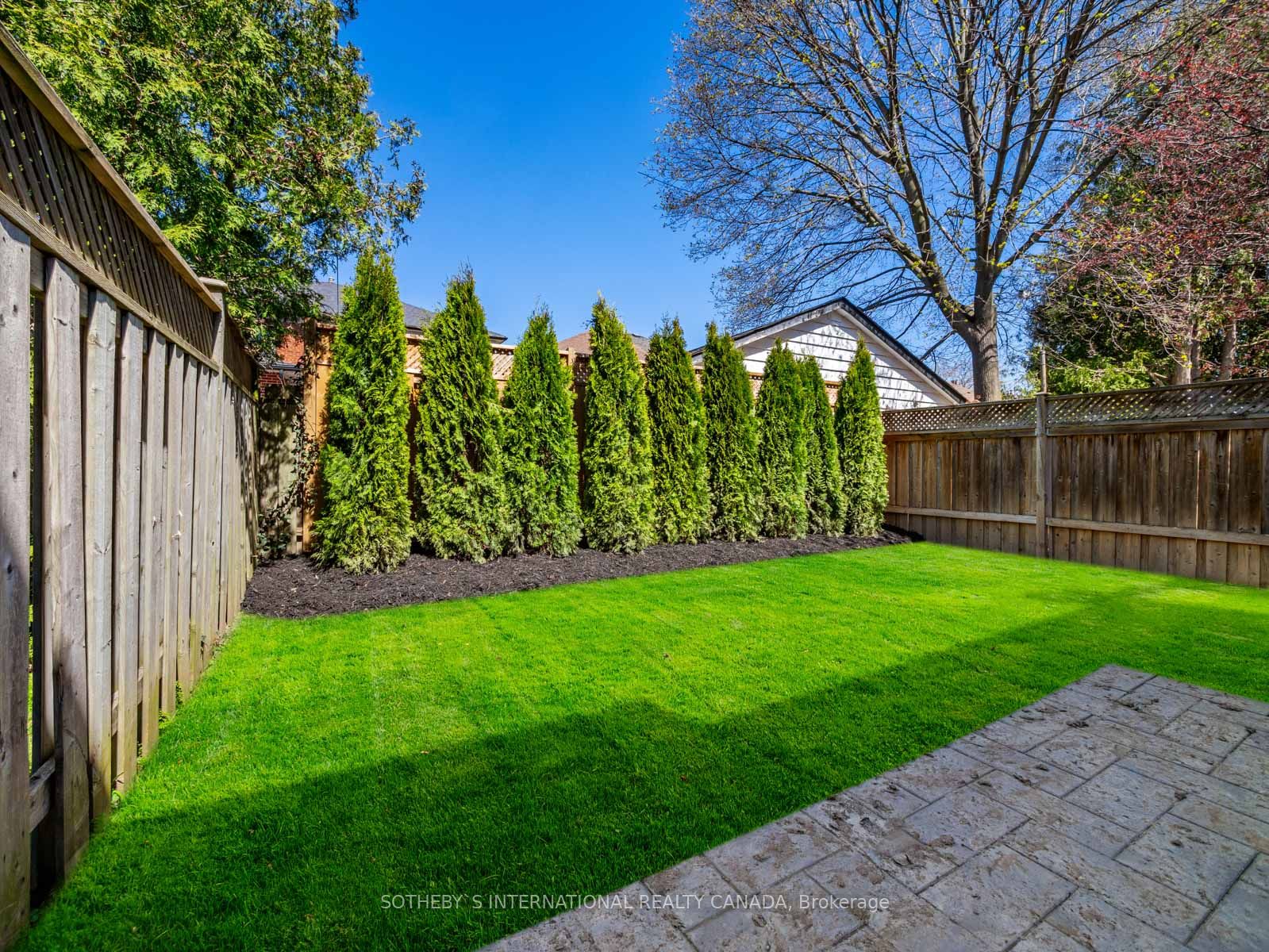 272 Cranbrooke Avenue